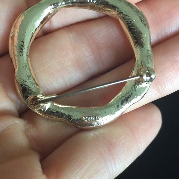 Vintage Roman Brooch Pin - Picture 6 of 7